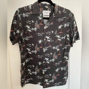 Goodfellow Resort Button Up